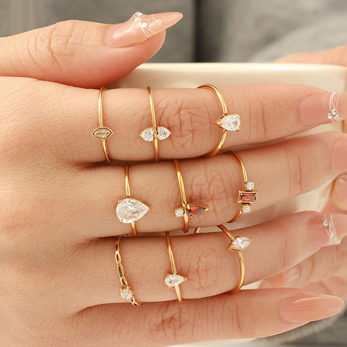Elegent Minimalist Gold-Plated Crystel Rings Set